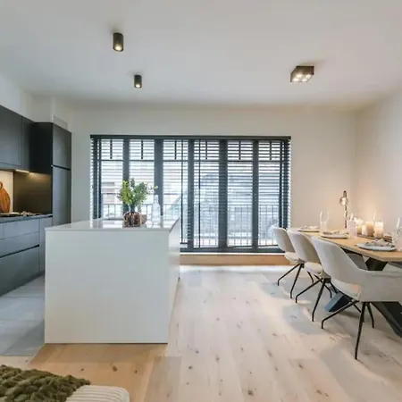 Poseidon Luxe Gelijkvloers Met Tuin ,terras En Gratis Parking Apartment *